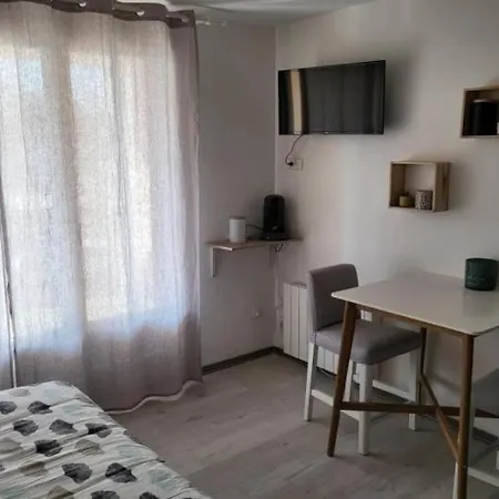 Апартаменты Renove A 10min Des Thermes Бурбонн-ле-Бен